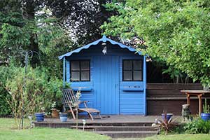What Is Better Metal or Wood Shed?